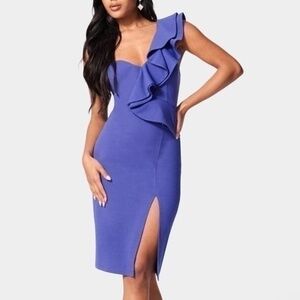 Bebe. Ruffle Sleeve Midi Dress.